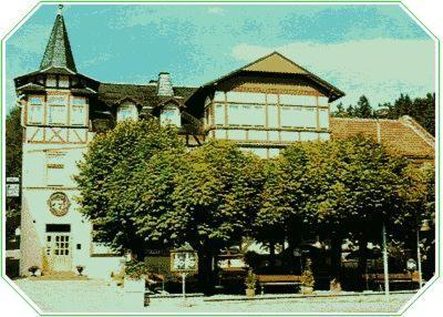 Gasthaus & Hotel Zur Linde Friedrichroda Zewnętrze zdjęcie